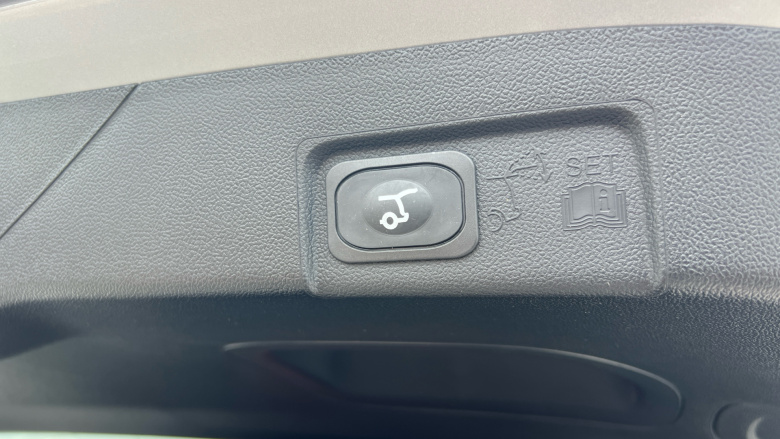 Ford Puma 1.0 EcoBoost Hybrid mHEV ST-Line X 5dr Petrol Hatchback